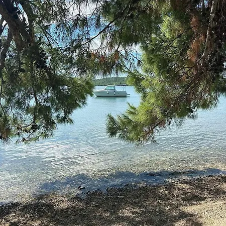 Holiday home Mobile Emi Pirovac